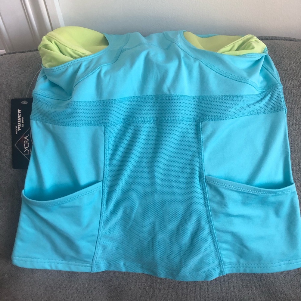 Woman’s Athleta Support Racerback Top, Aqua Blue, Medium - Picture 5 of 7
